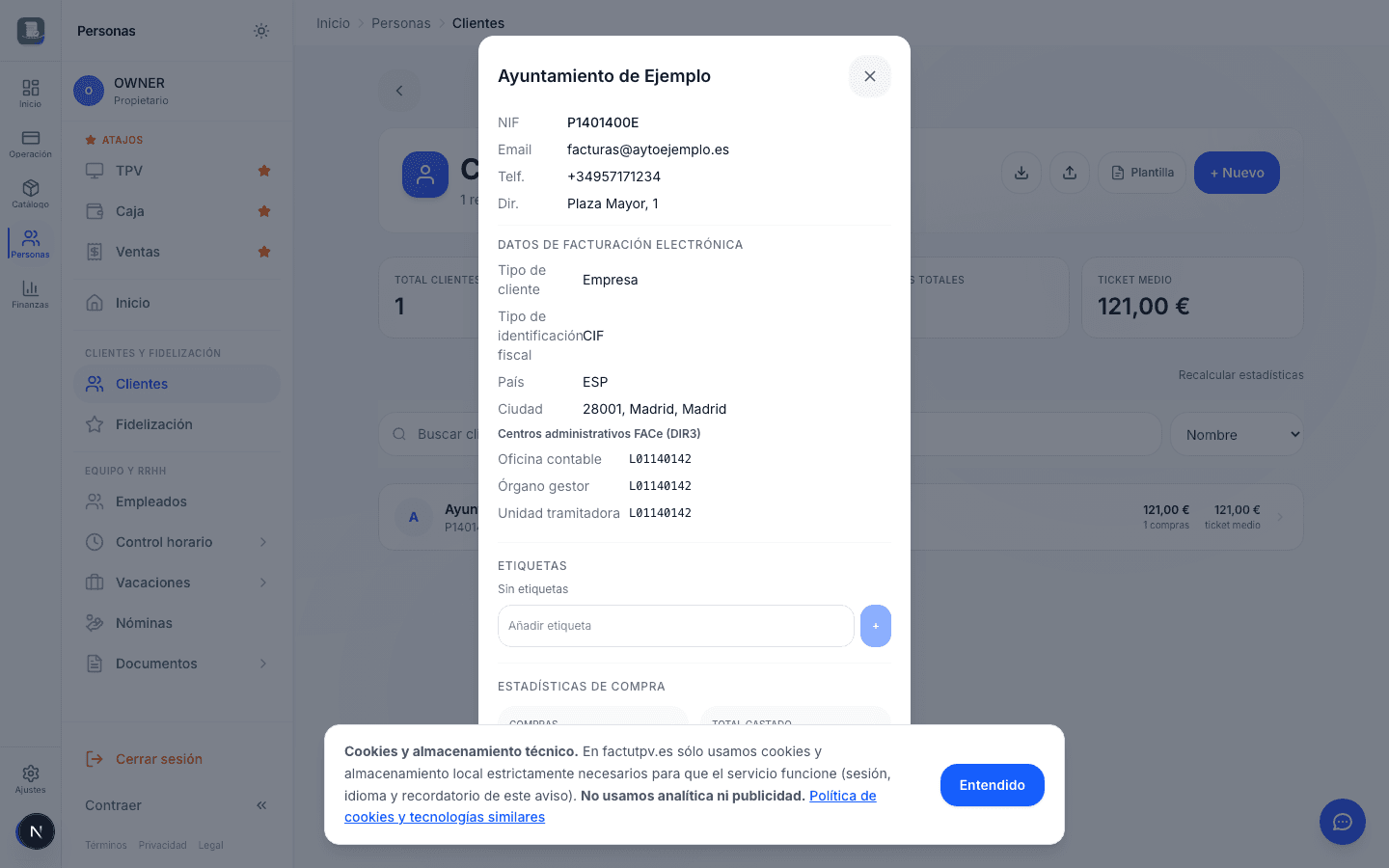 Formulario de cliente B2B con la sección DIR3 colapsada
