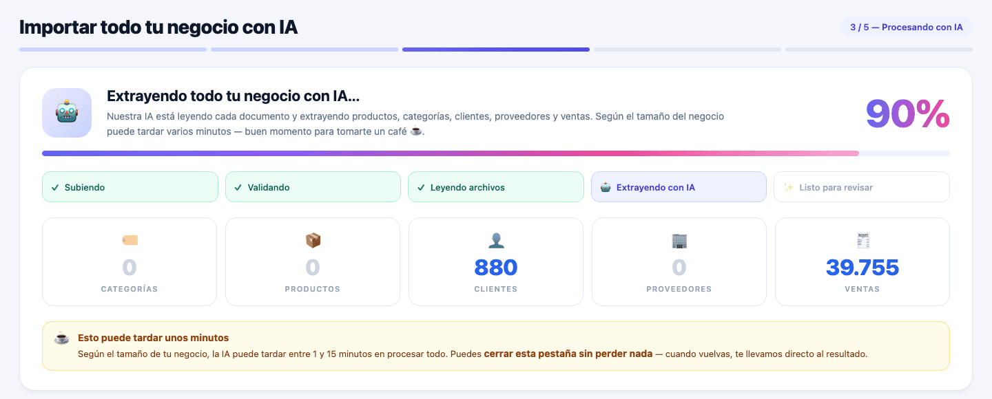Importador de catálogo con IA de FactuTPV procesando archivos heterogéneos